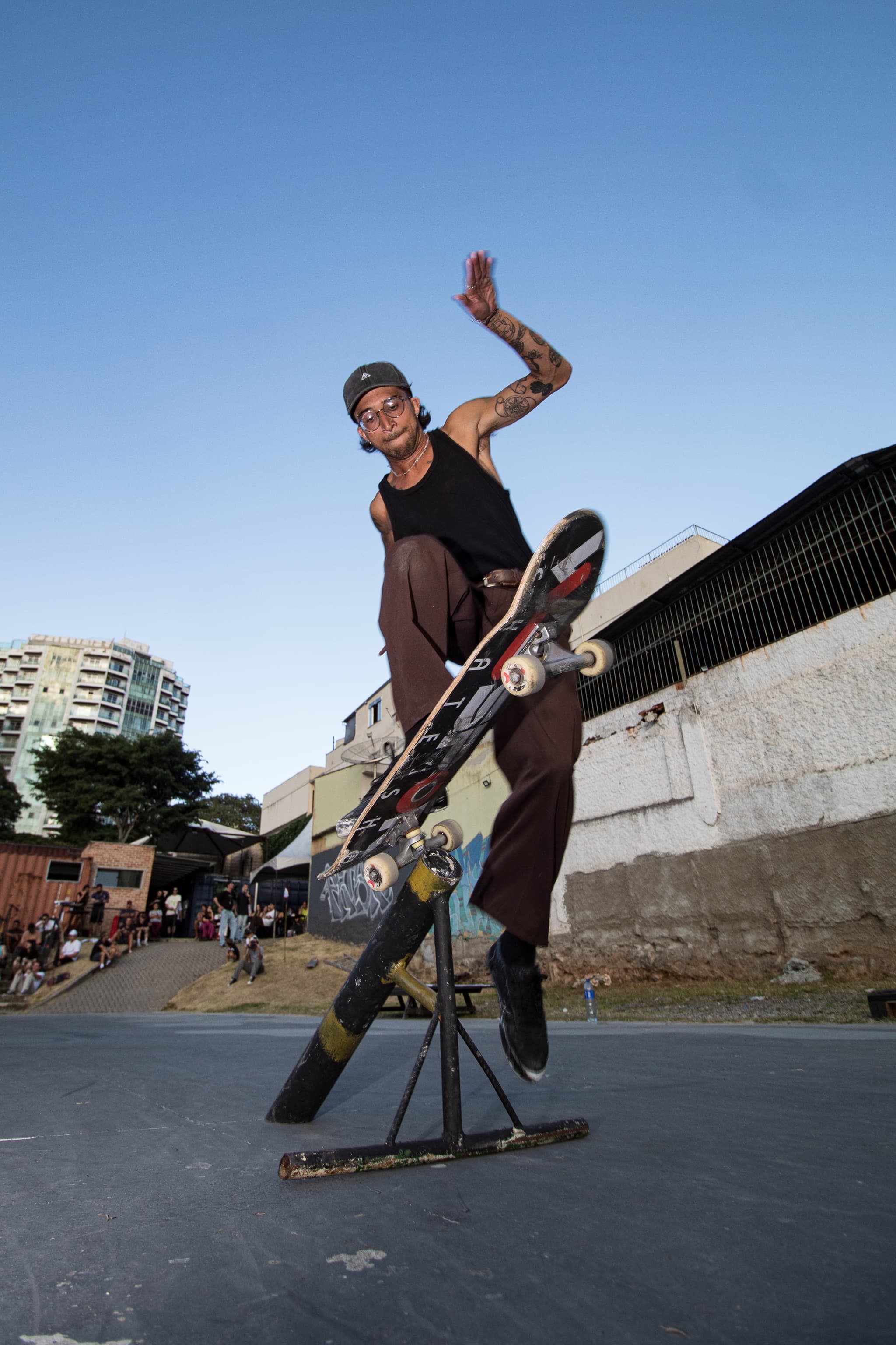 Marcos Van Basten - No Comply Pole Jam